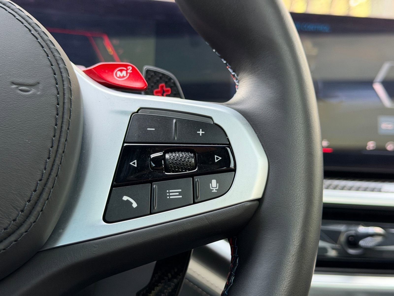 Used 2025 BMW X6 M Competition w/ Executive Package image 26