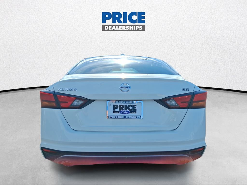 Used 2019 Nissan Altima 2.5 SR FWD image 6