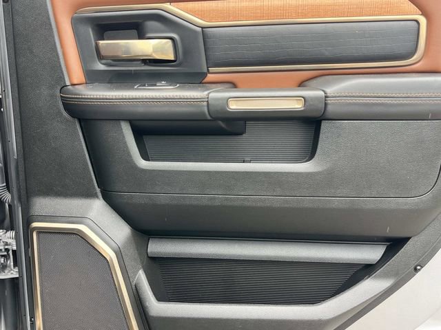 Used 2022 RAM 2500 Limited AWD/4WD image 26