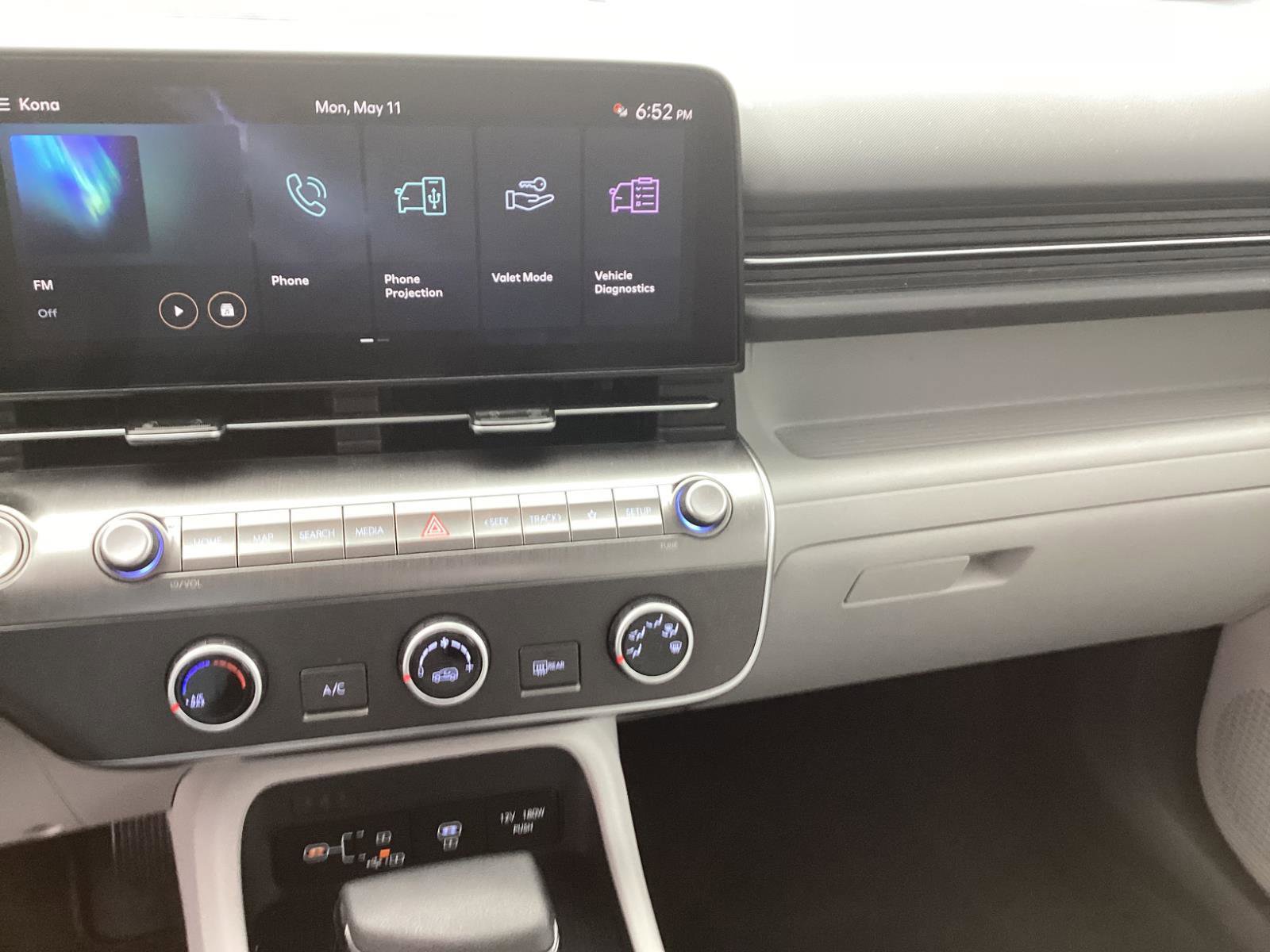 Used 2025 Hyundai Kona SE FWD image 12