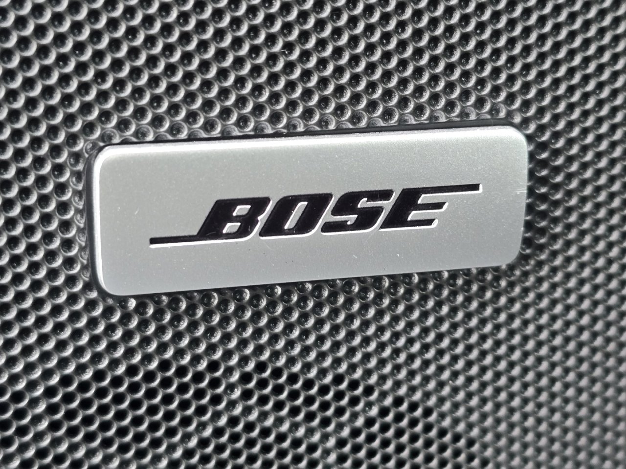 Used 2019 Cadillac Escalade Premium Luxury image 12