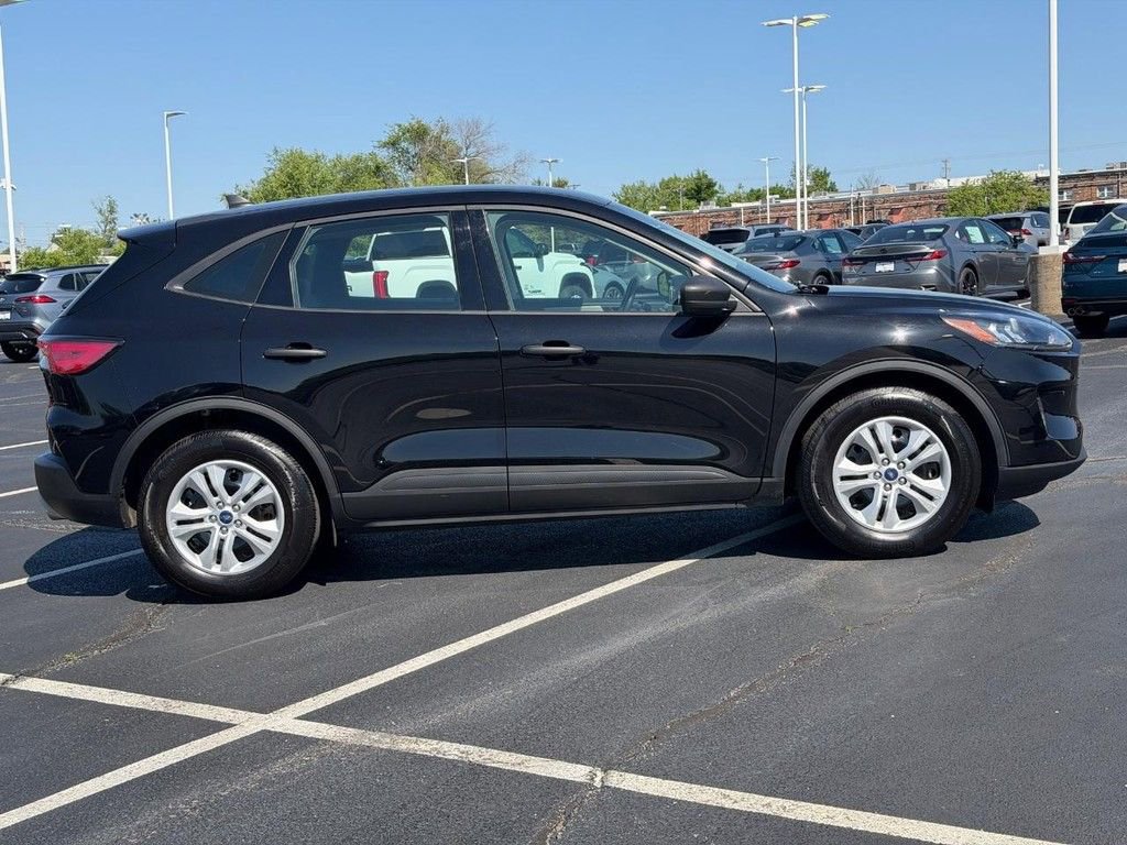 Used 2022 Ford Escape S FWD image 5