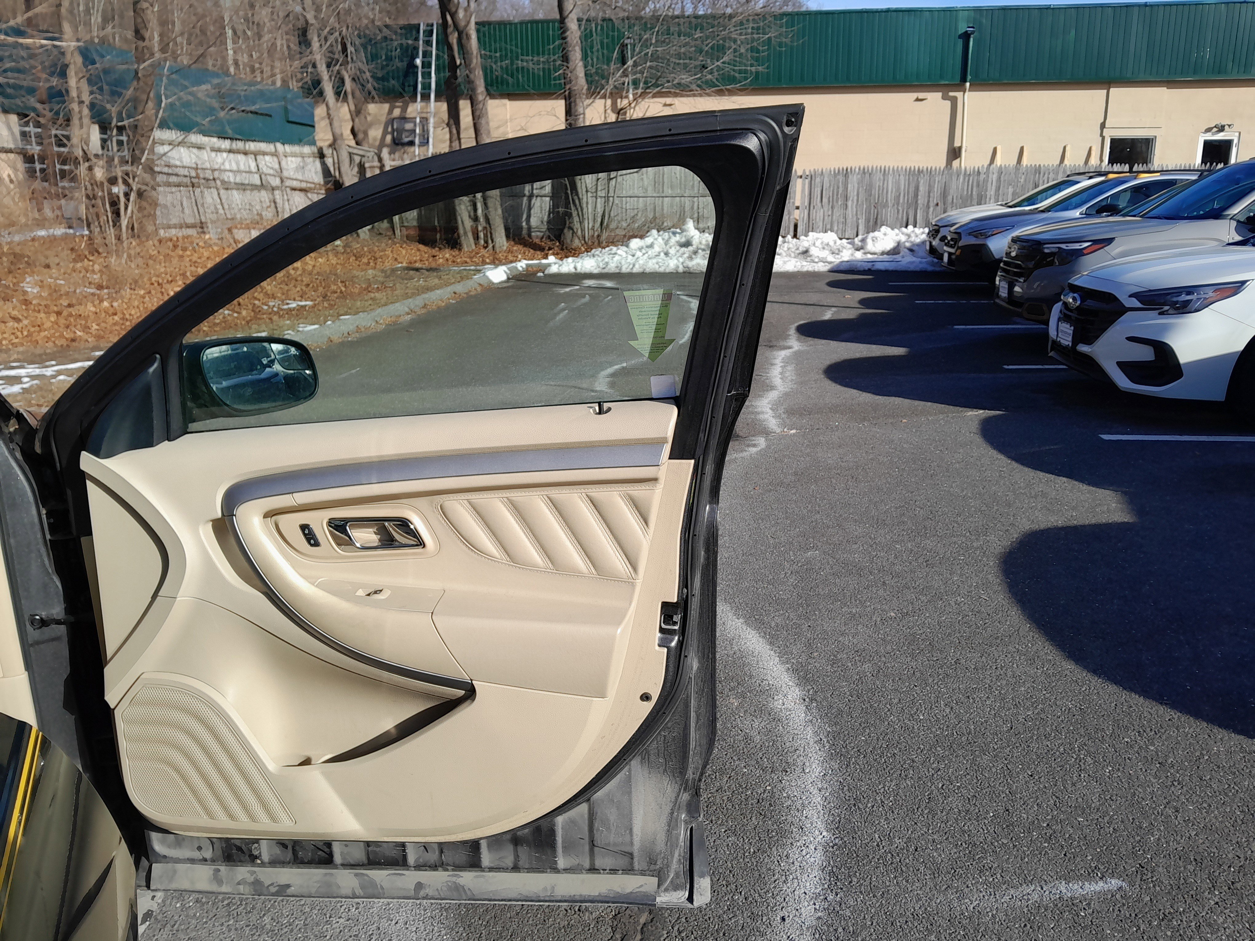 Used 2015 Ford Taurus SEL w/ Equipment Group 201A image 34