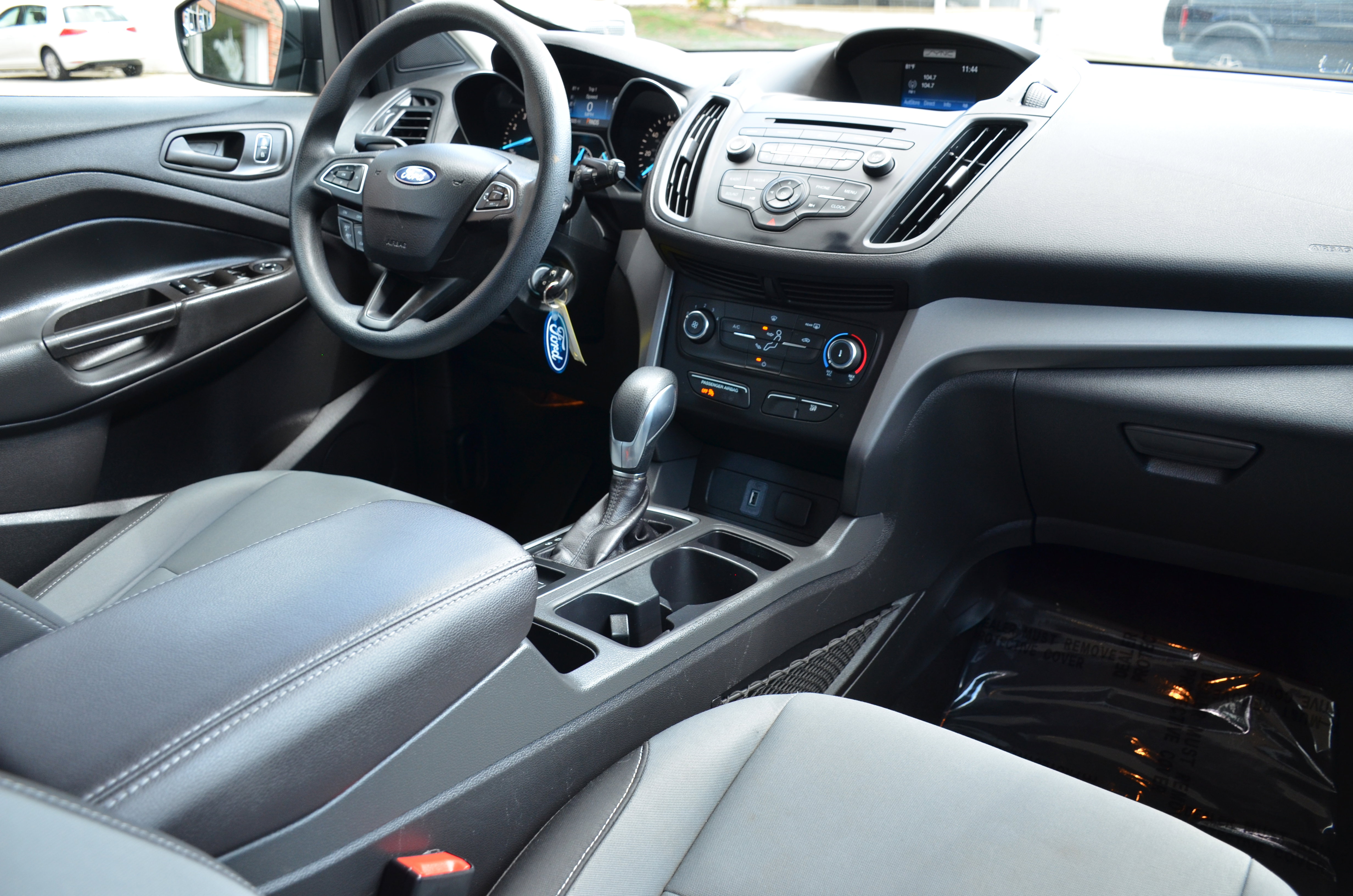 Used 2018 Ford Escape S image 22