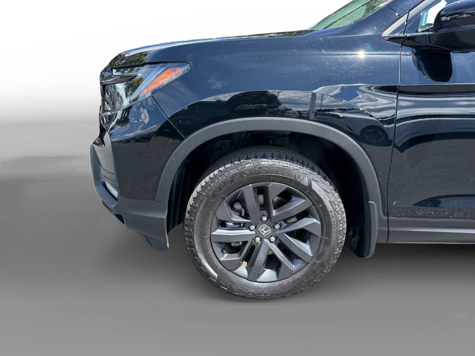 Used 2023 Honda Ridgeline Sport image 9