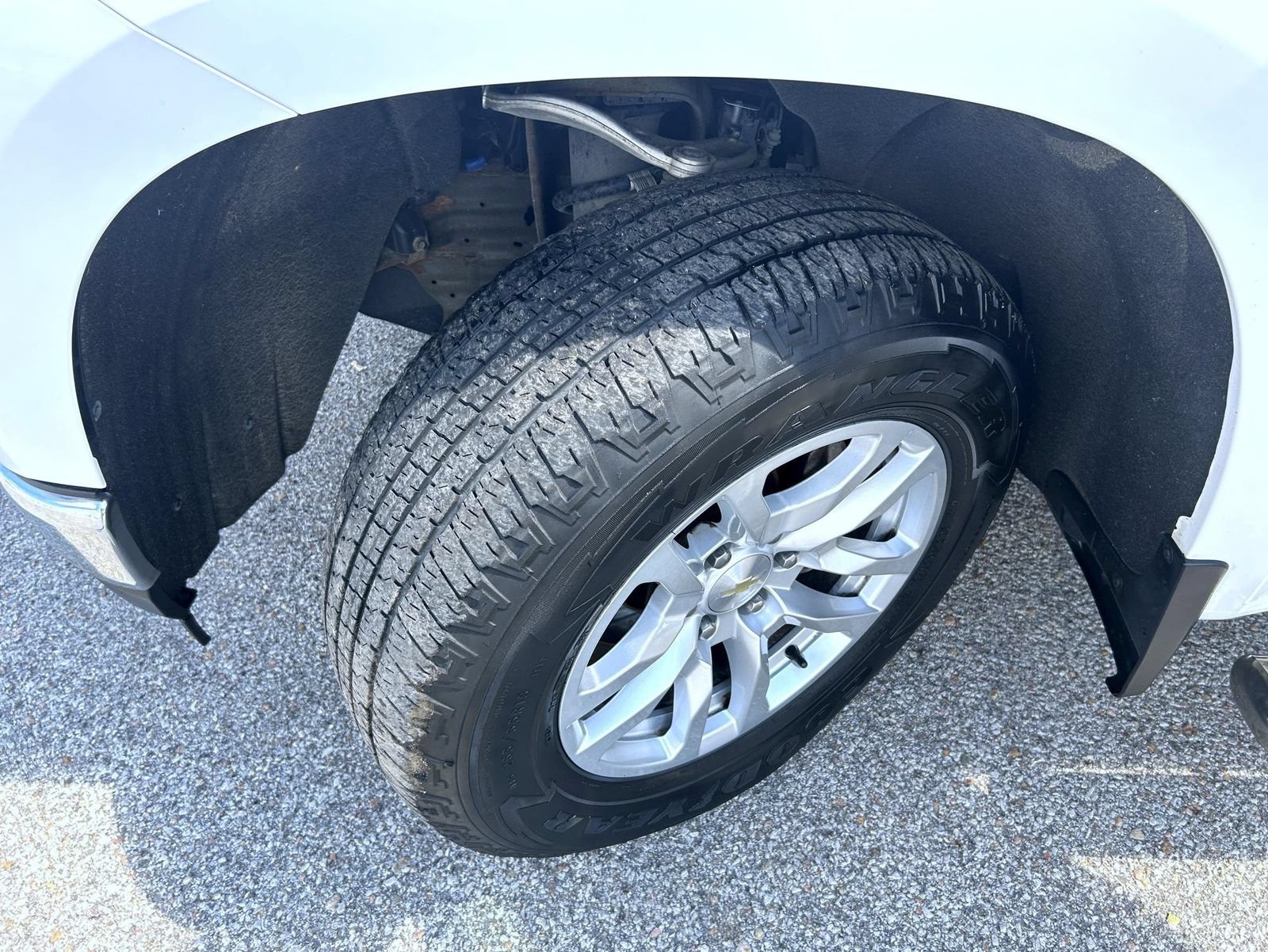 Certified 2019 Chevrolet Silverado 1500 LT w/ All-Star Edition AWD/4WD image 24