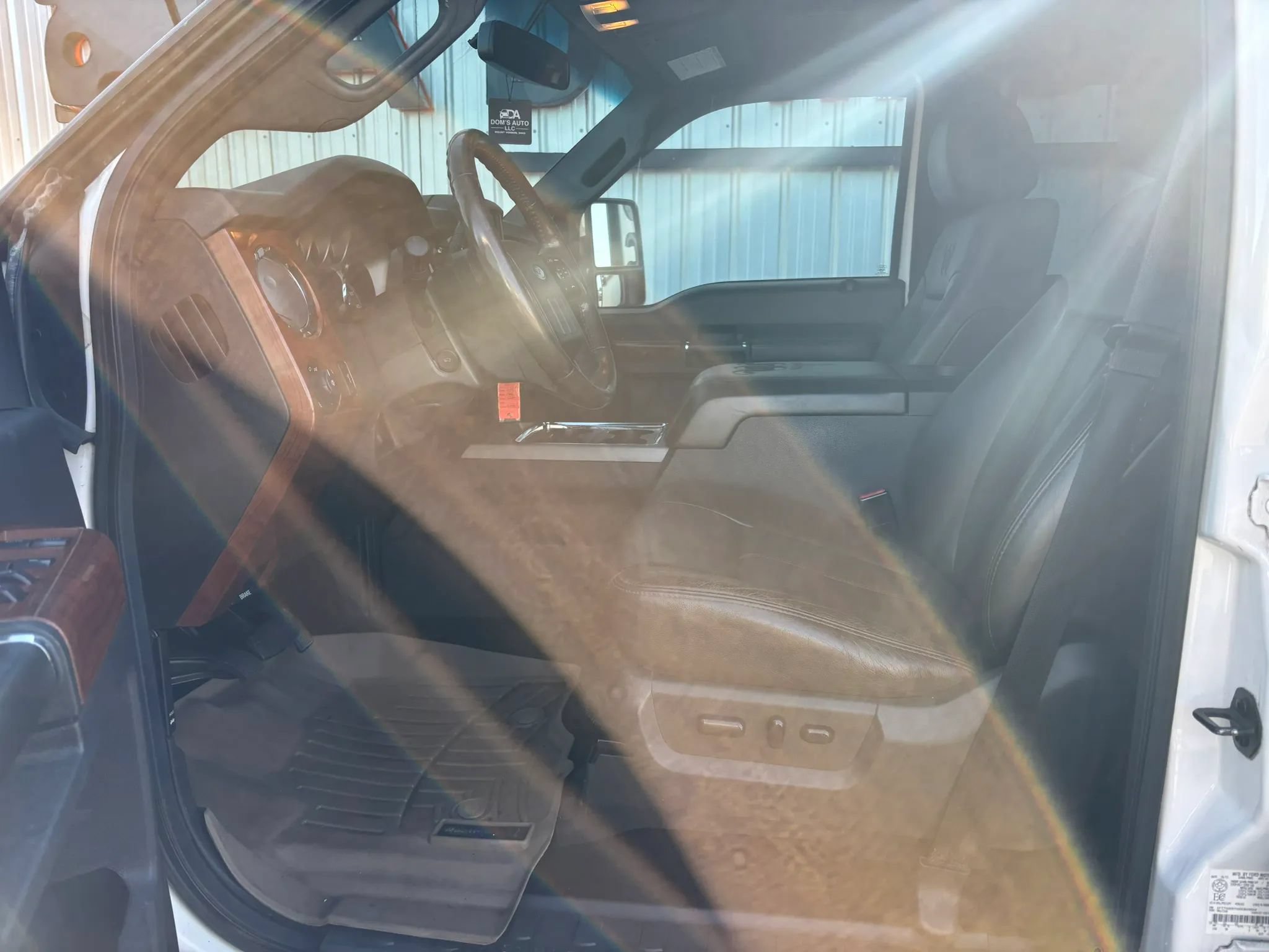 Used 2016 Ford F250 King Ranch w/ King Ranch w/Chrome Package AWD/4WD image 21