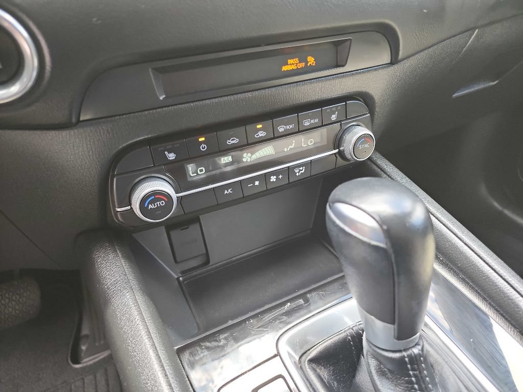 Used 2019 MAZDA CX-5 Touring FWD image 17
