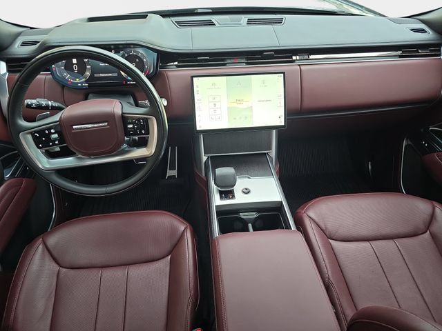 Certified 2024 Land Rover Range Rover Long Wheelbase Autobiography AWD/4WD image 10