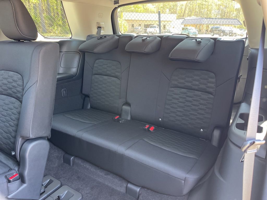 New 2026 Nissan Pathfinder SV w/ SV Premium Package AWD/4WD image 20