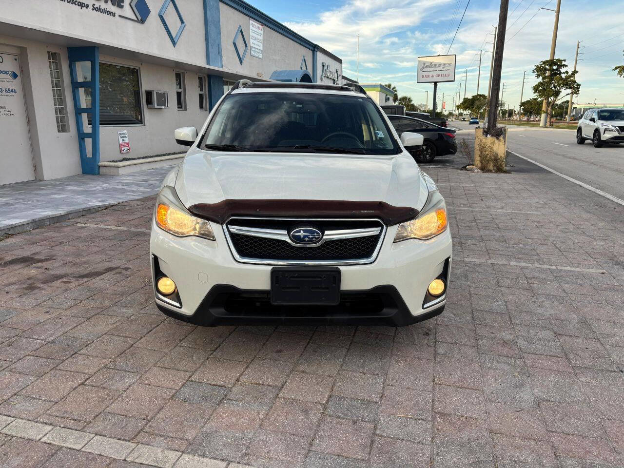 Used 2016 Subaru Crosstrek 2.0i Premium w/ Moonroof Package image 2