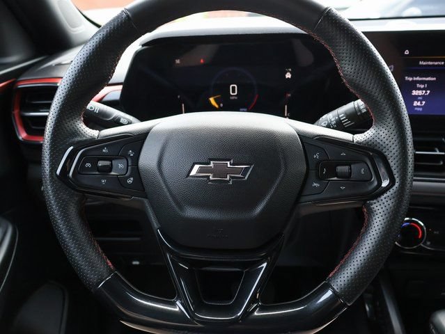 Used 2024 Chevrolet TrailBlazer RS w/ Driver Confidence Package FWD image 33