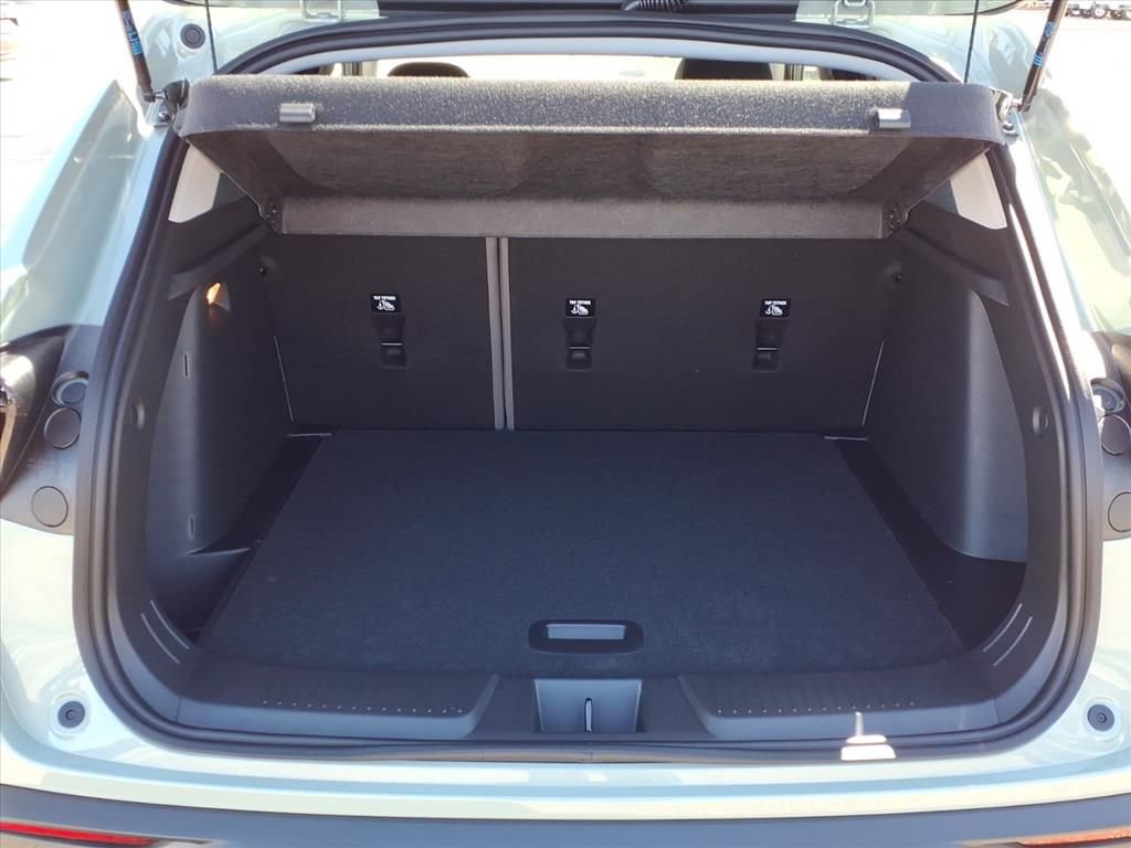 New 2026 Chevrolet Trax ACTIV w/ Driver Confidence Package image 8