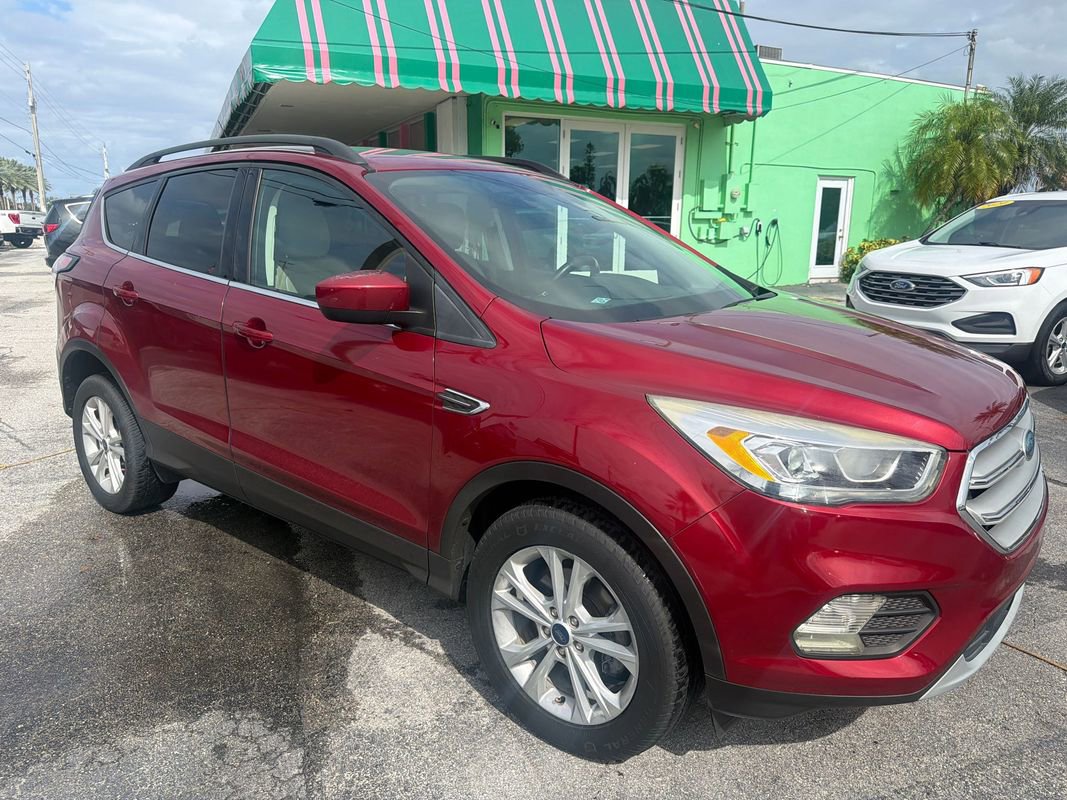 Used 2018 Ford Escape SEL FWD image 17