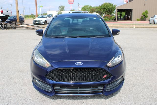 Used 2016 Ford Focus ST FWD image 2