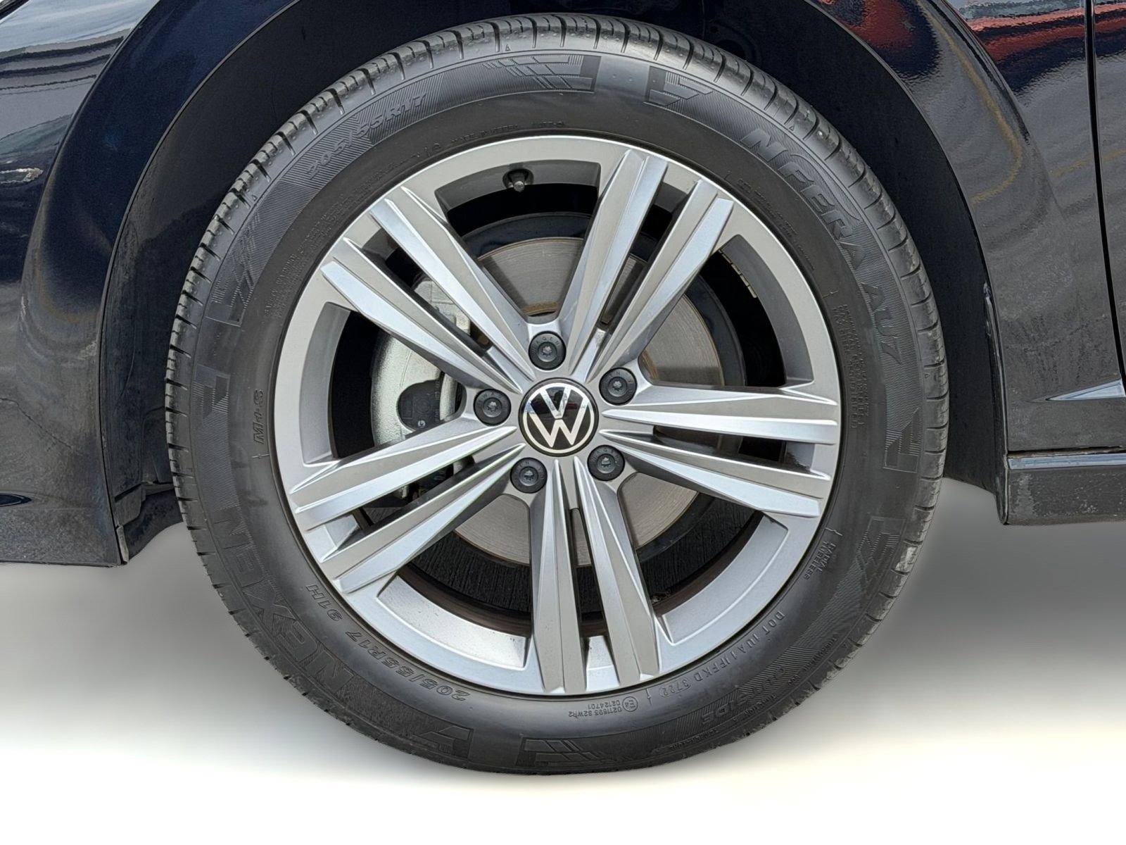 Used 2023 Volkswagen Jetta SE image 10