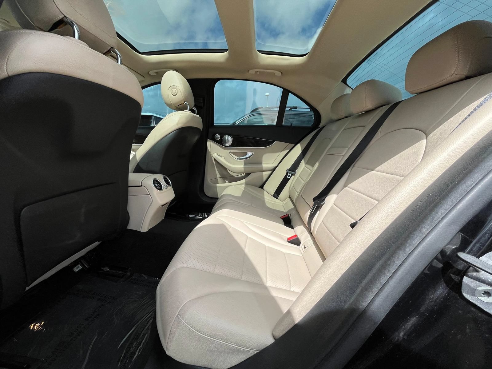 Used 2017 Mercedes-Benz C 300 4MATIC Sedan w/ Premium 3 Package image 34