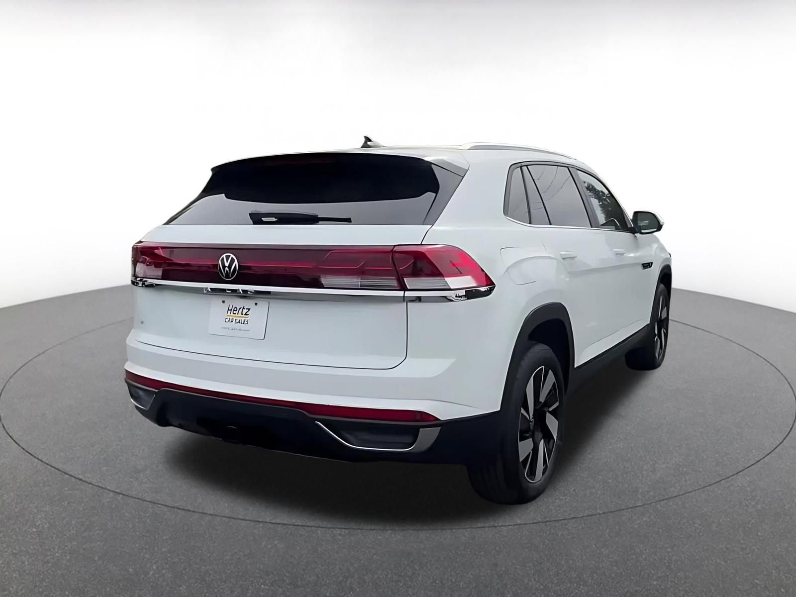 Used 2025 Volkswagen Atlas Cross Sport SE FWD image 14