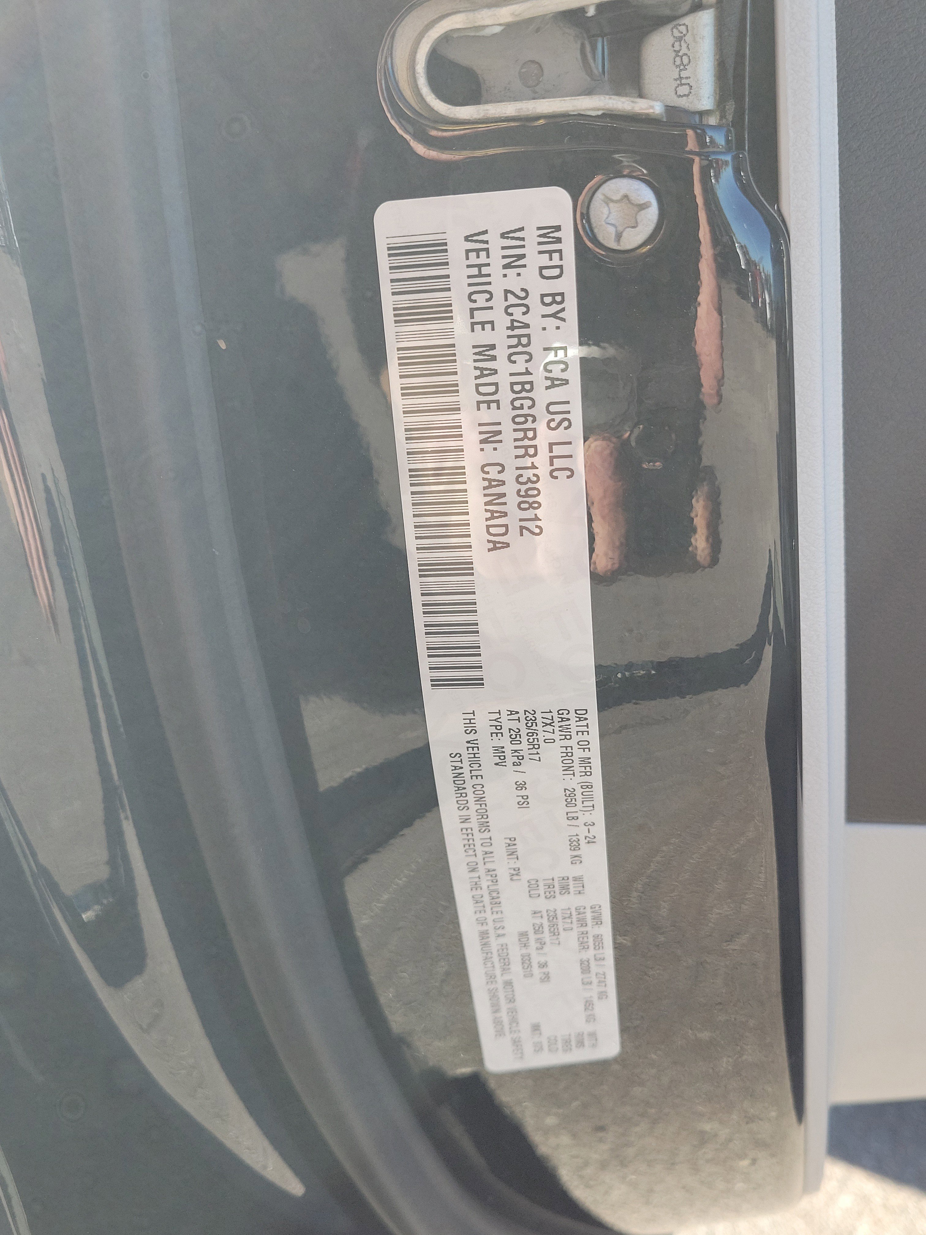 Used 2024 Chrysler Pacifica Touring-L image 33