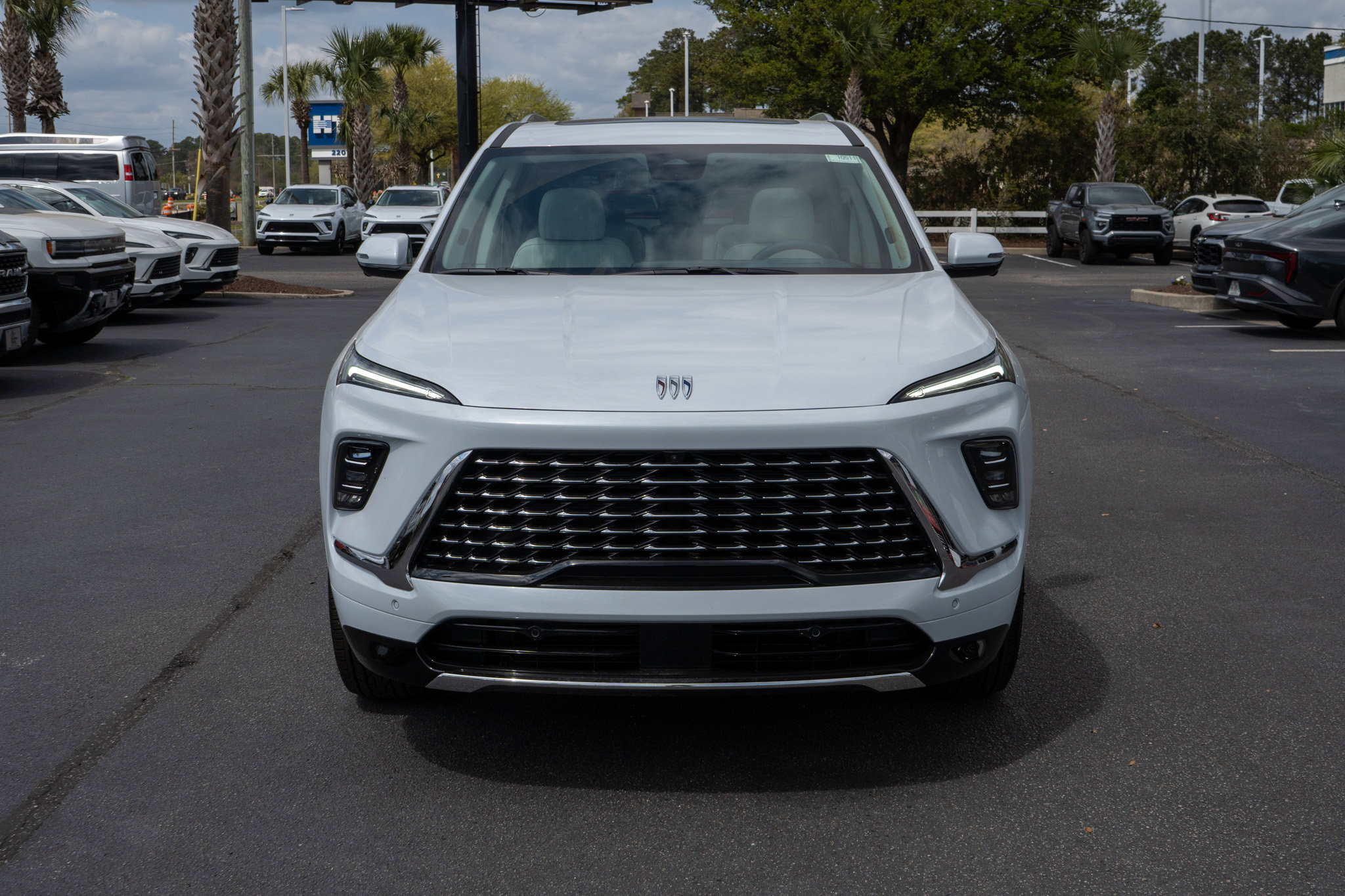 New 2026 Buick Enclave Avenir w/ Super Cruise Package image 8