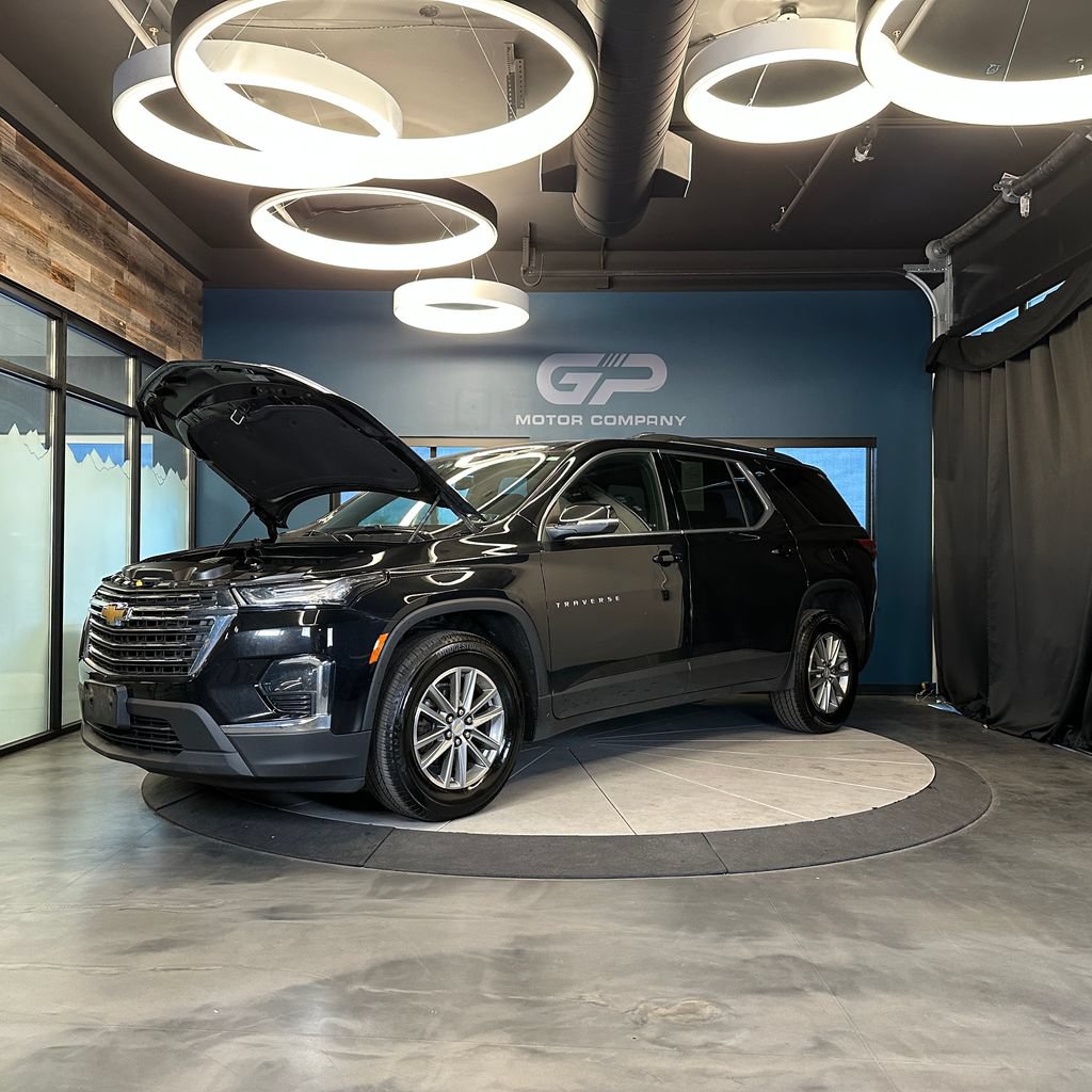 Used 2023 Chevrolet Traverse LT AWD/4WD image 24
