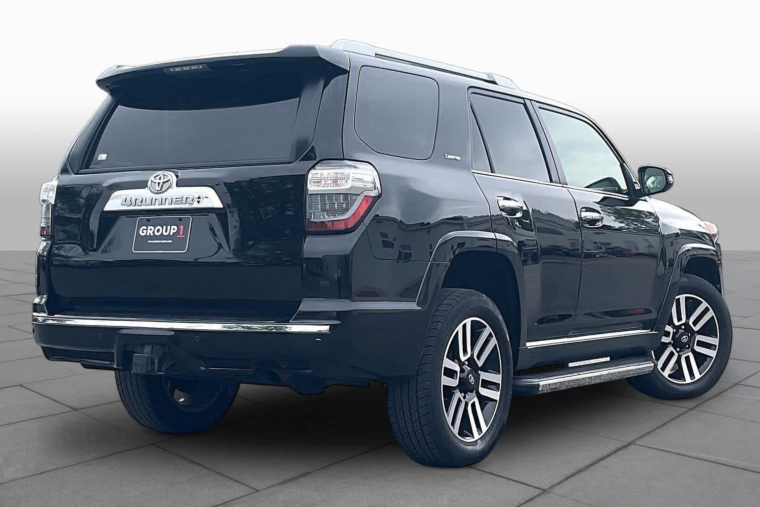 Used 2014 Toyota 4Runner Limited AWD/4WD image 12