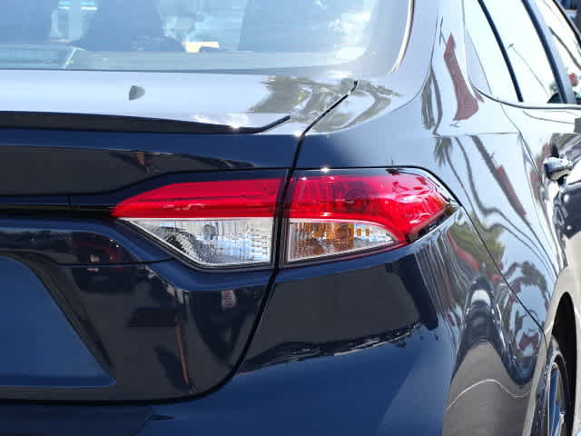 Certified 2025 Toyota Corolla SE w/ Convenience Package FWD image 12