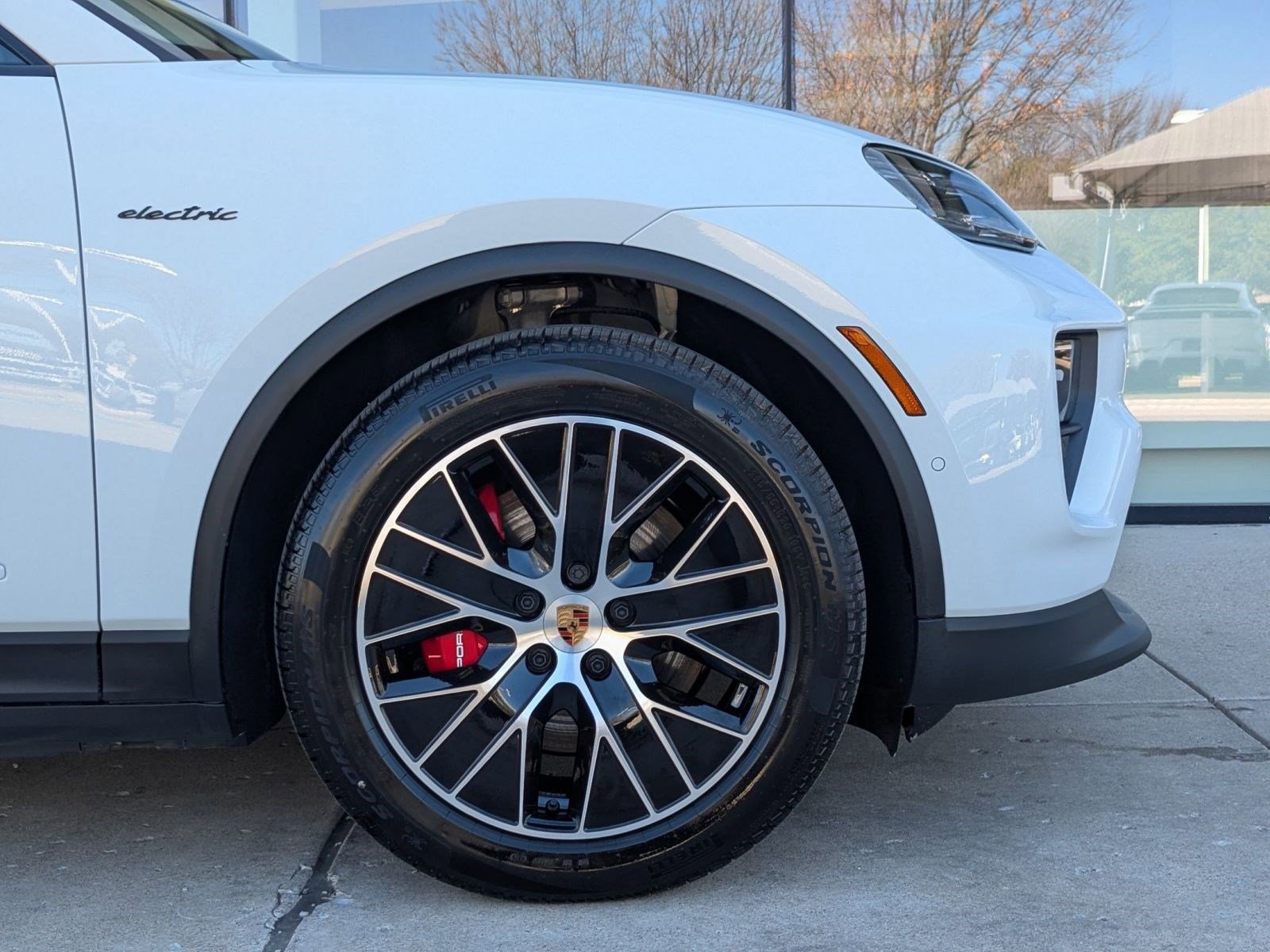 New 2026 Porsche Macan 4S Electric AWD/4WD image 11