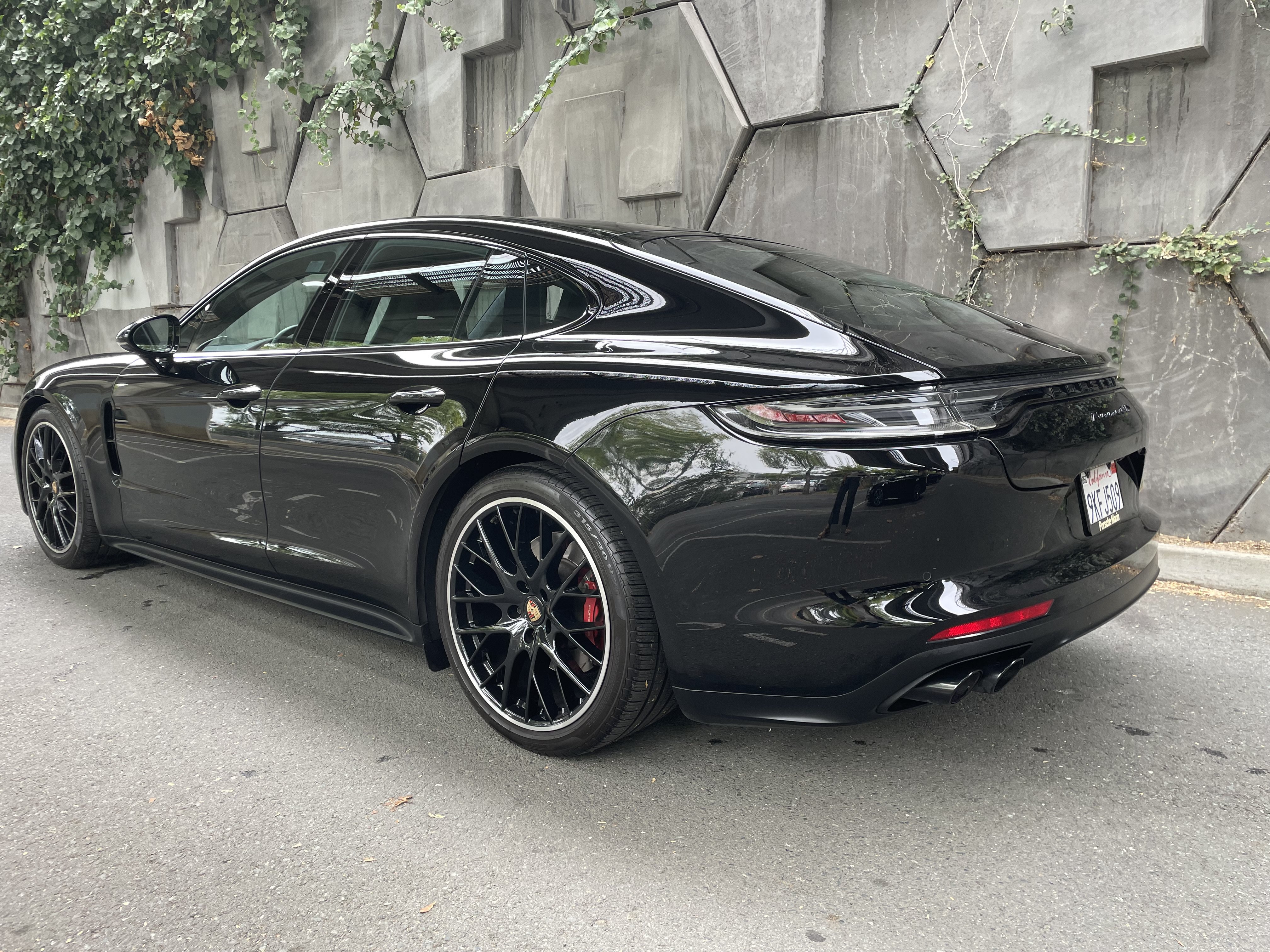 Used 2023 Porsche Panamera GTS AWD/4WD image 12