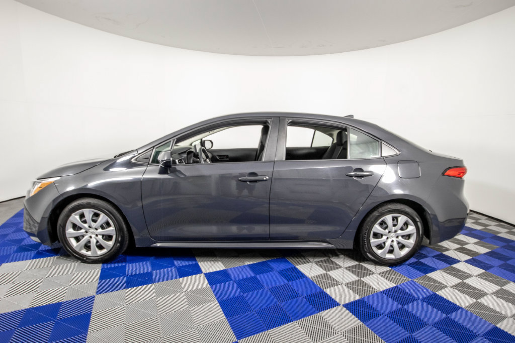 Used 2024 Toyota Corolla LE FWD image 8