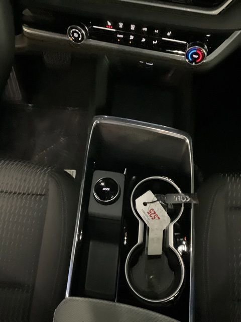 New 2026 Chevrolet Equinox LT image 18