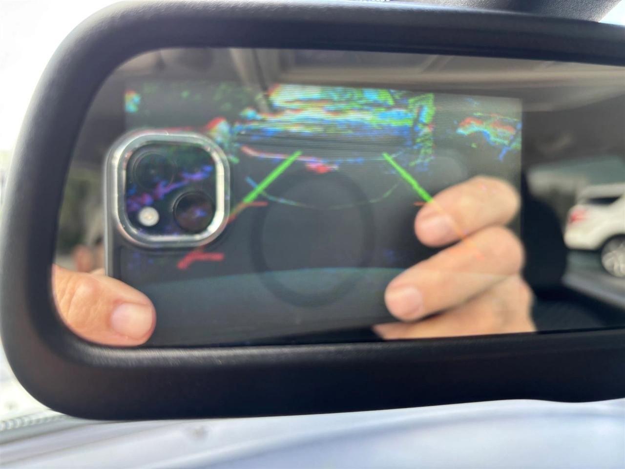 Used 2018 Dodge Journey SE w/ Popular Equipment Group FWD image 16