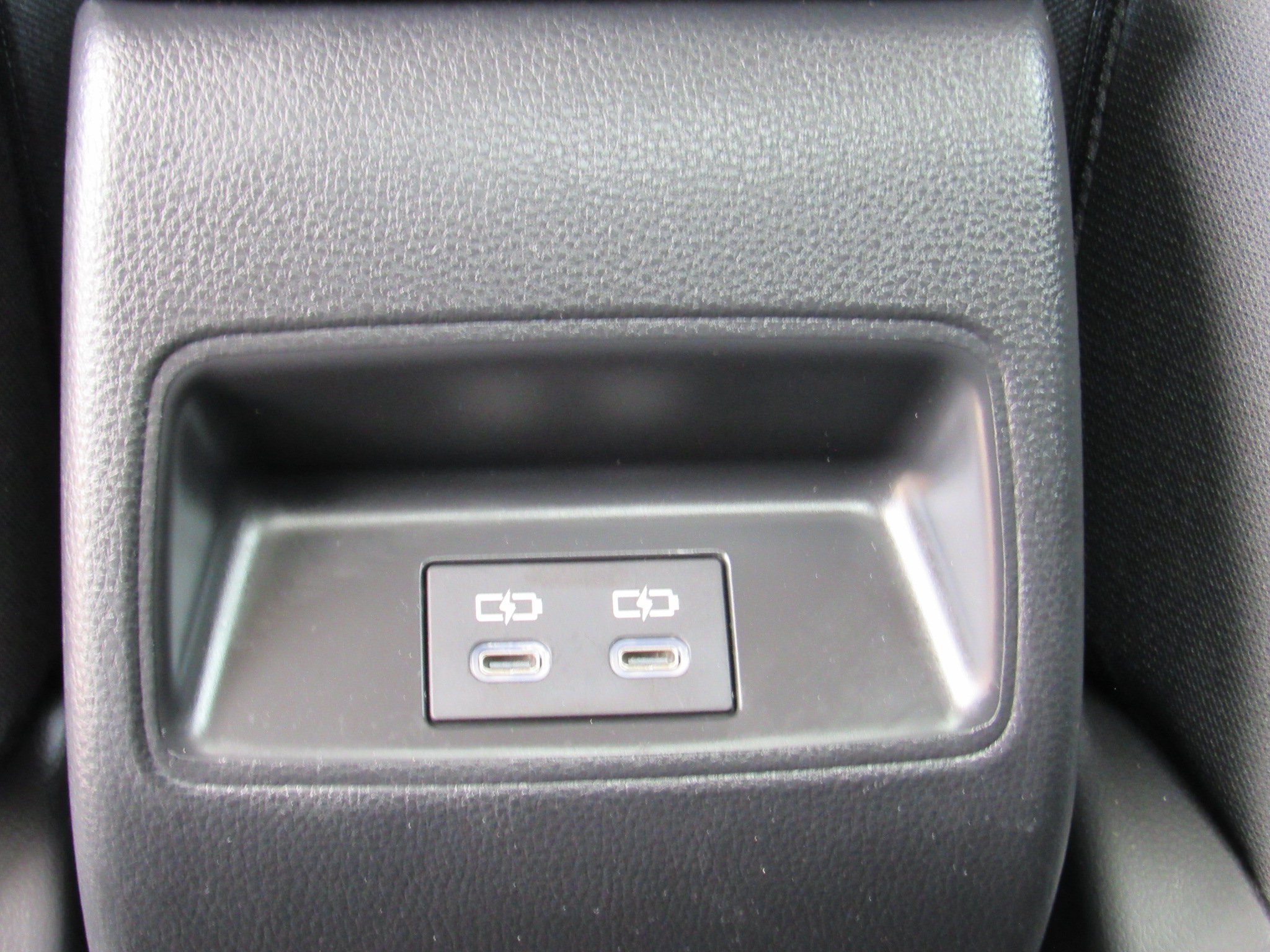 Used 2024 Toyota Corolla LE FWD image 32