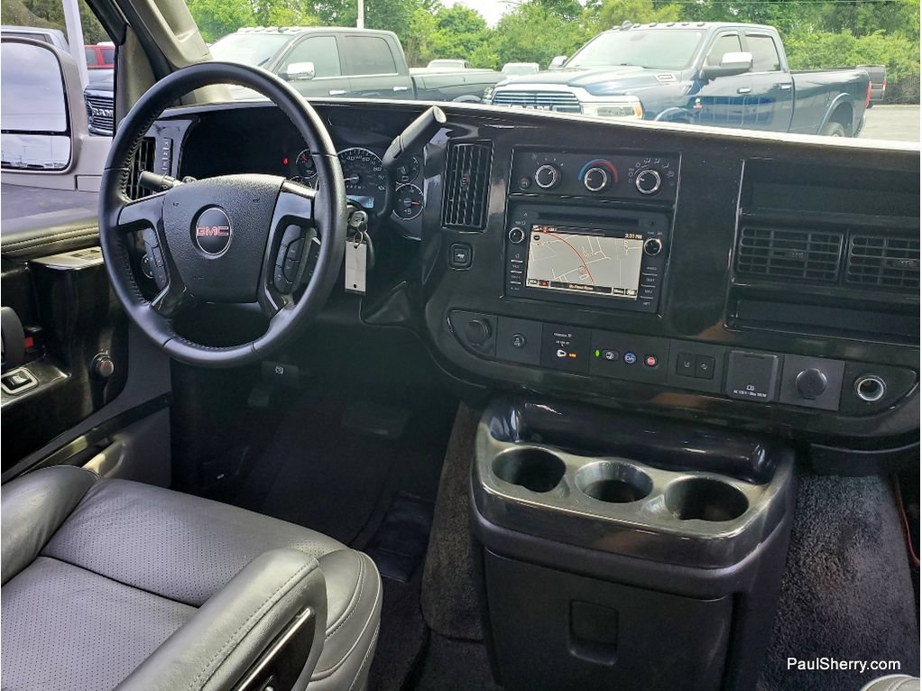 Used 2020 GMC Savana 2500 Extended w/ Enhanced Convenience Package RWD image 9