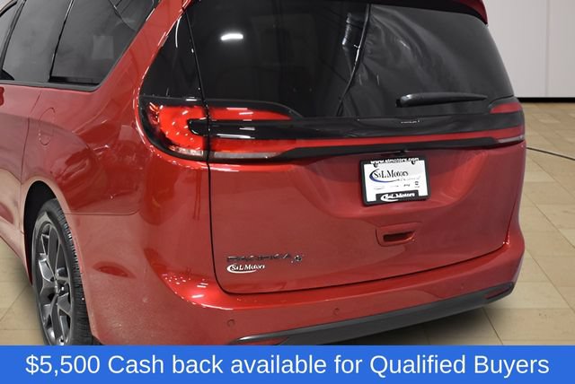 New 2026 Chrysler Pacifica Select w/ S Appearance Package FWD image 38