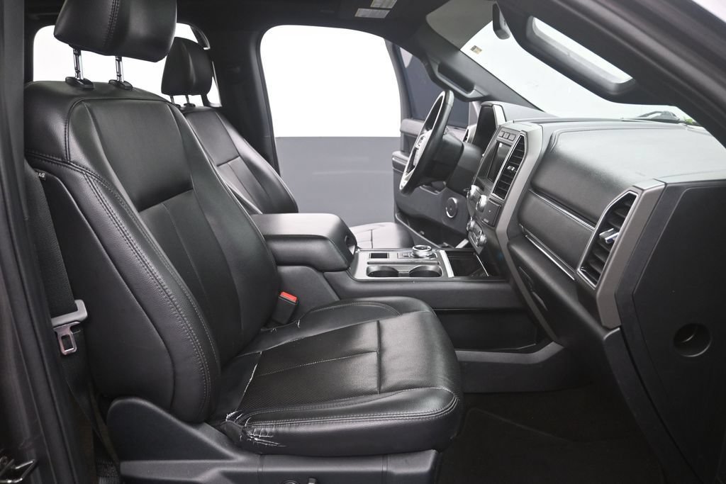 Used 2021 Ford Expedition XLT RWD image 16