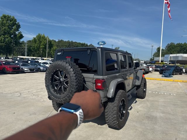 Used 2019 Jeep Wrangler Unlimited Rubicon AWD/4WD image 11