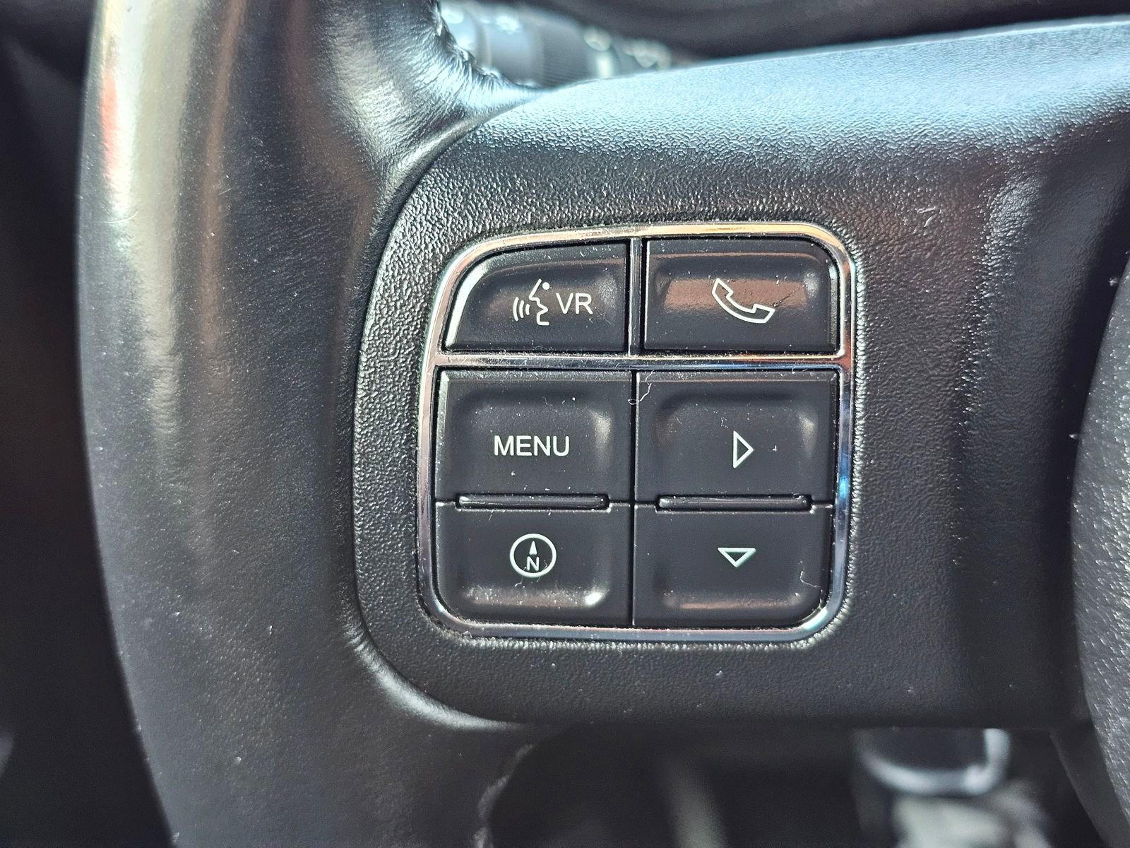 Used 2018 Jeep Wrangler Unlimited Sport S image 19