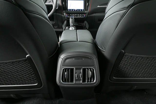 New 2024 Maserati Levante GT Ultima image 20