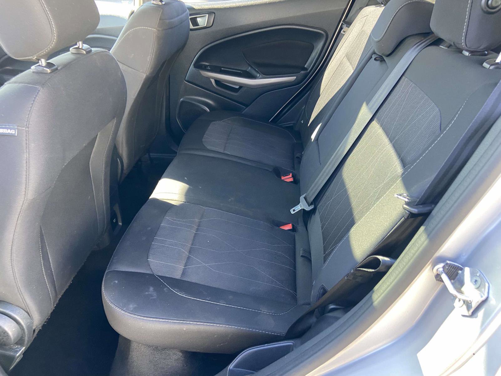 Used 2021 Ford EcoSport SE w/ SE Convenience Package image 5