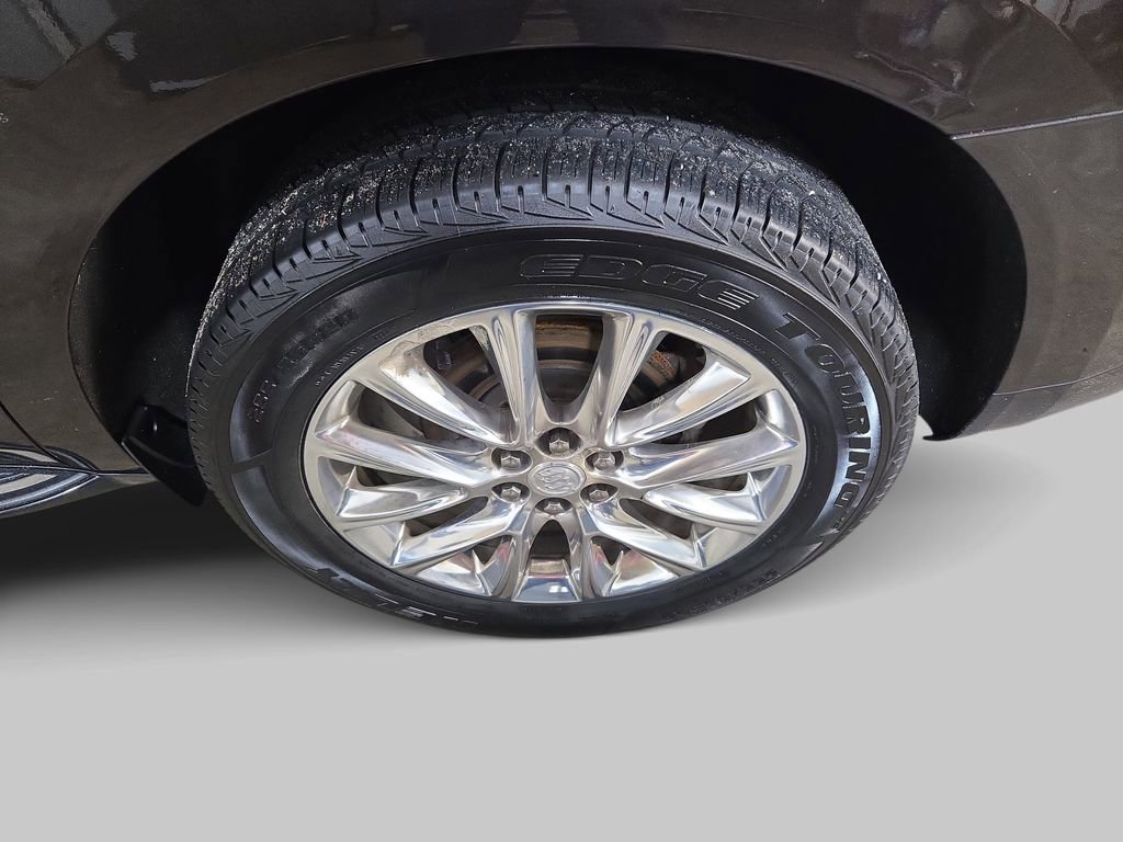 Used 2018 Buick Enclave Premium w/ Experience Buick Package image 33