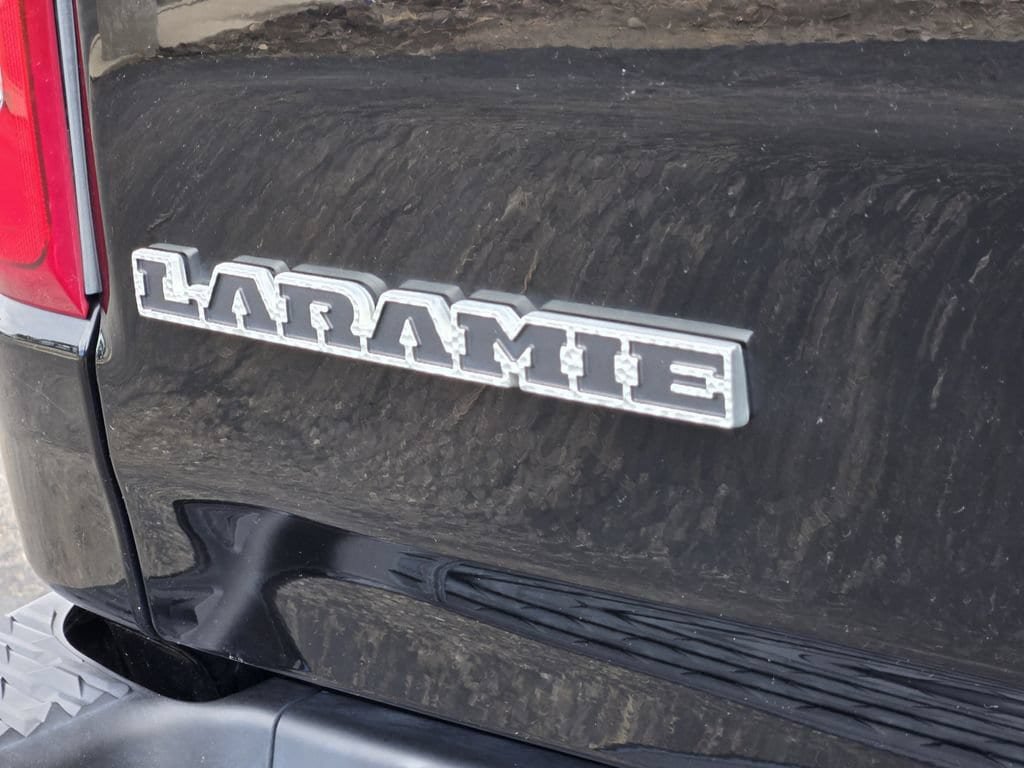 Used 2020 RAM 1500 Laramie AWD/4WD image 22