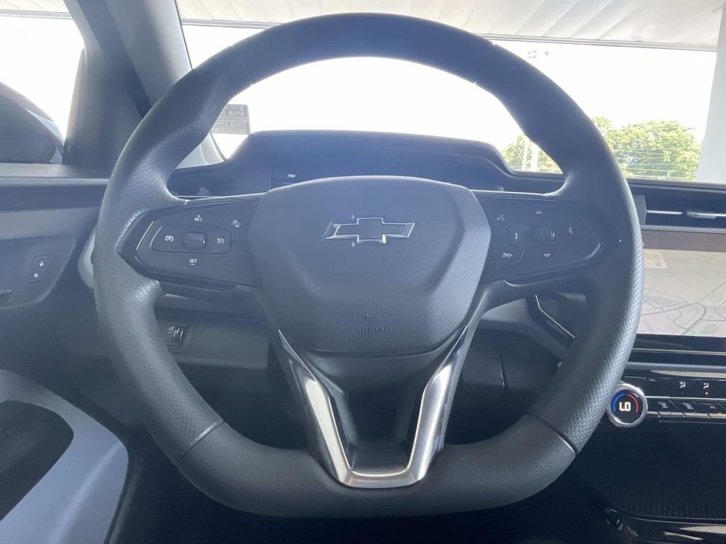 New 2027 Chevrolet Bolt LT FWD image 22