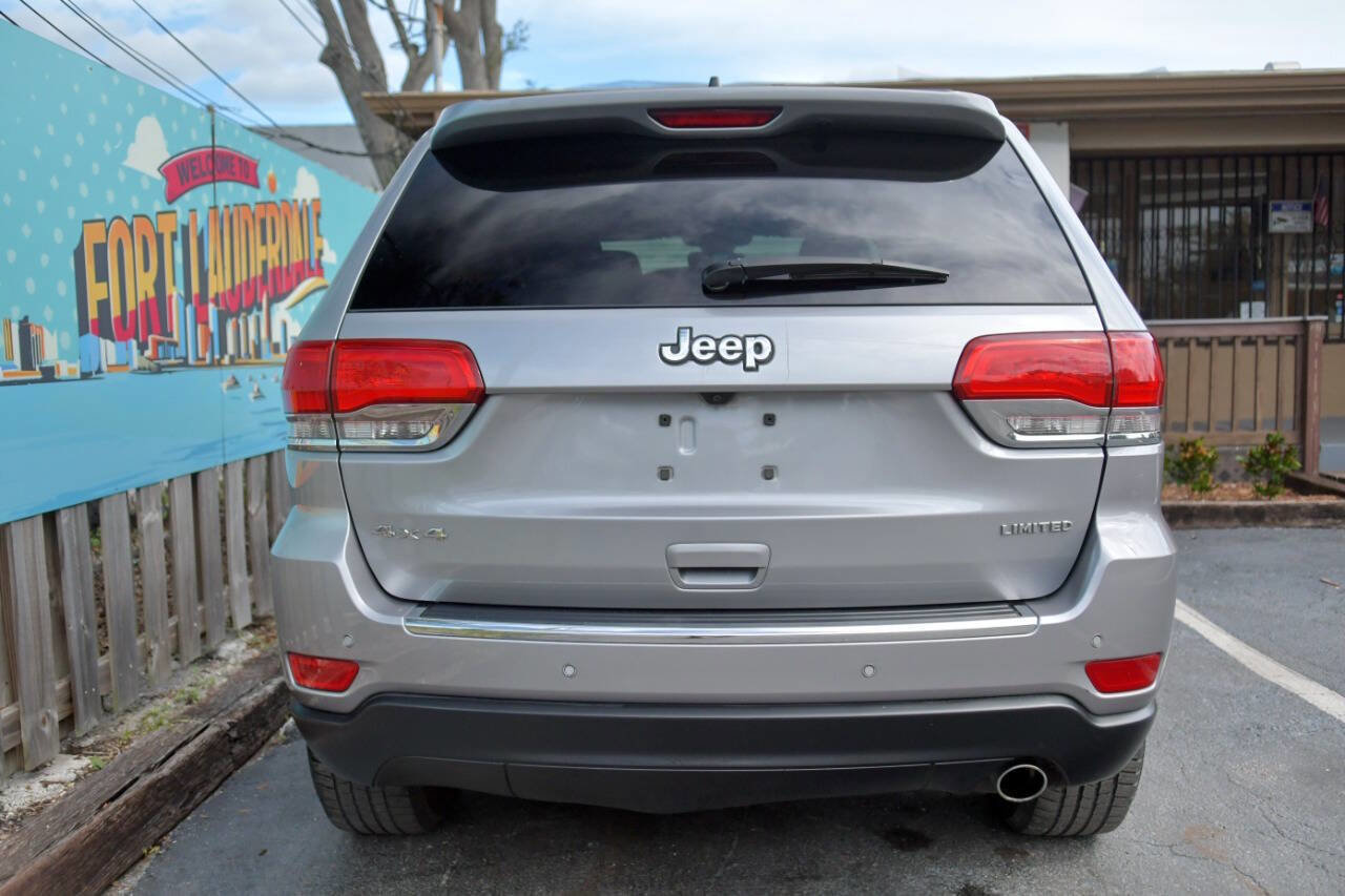Used 2018 Jeep Grand Cherokee Limited AWD/4WD image 31