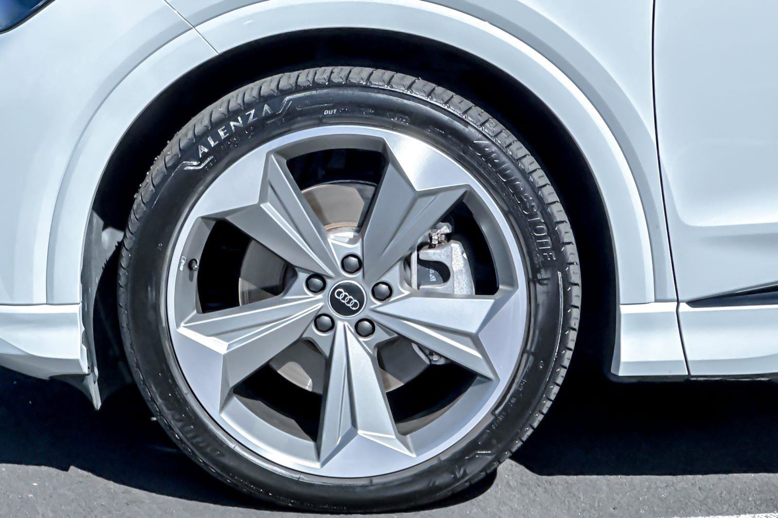 Certified 2025 Audi Q4 e-tron Premium Plus w/ Premium Plus image 26