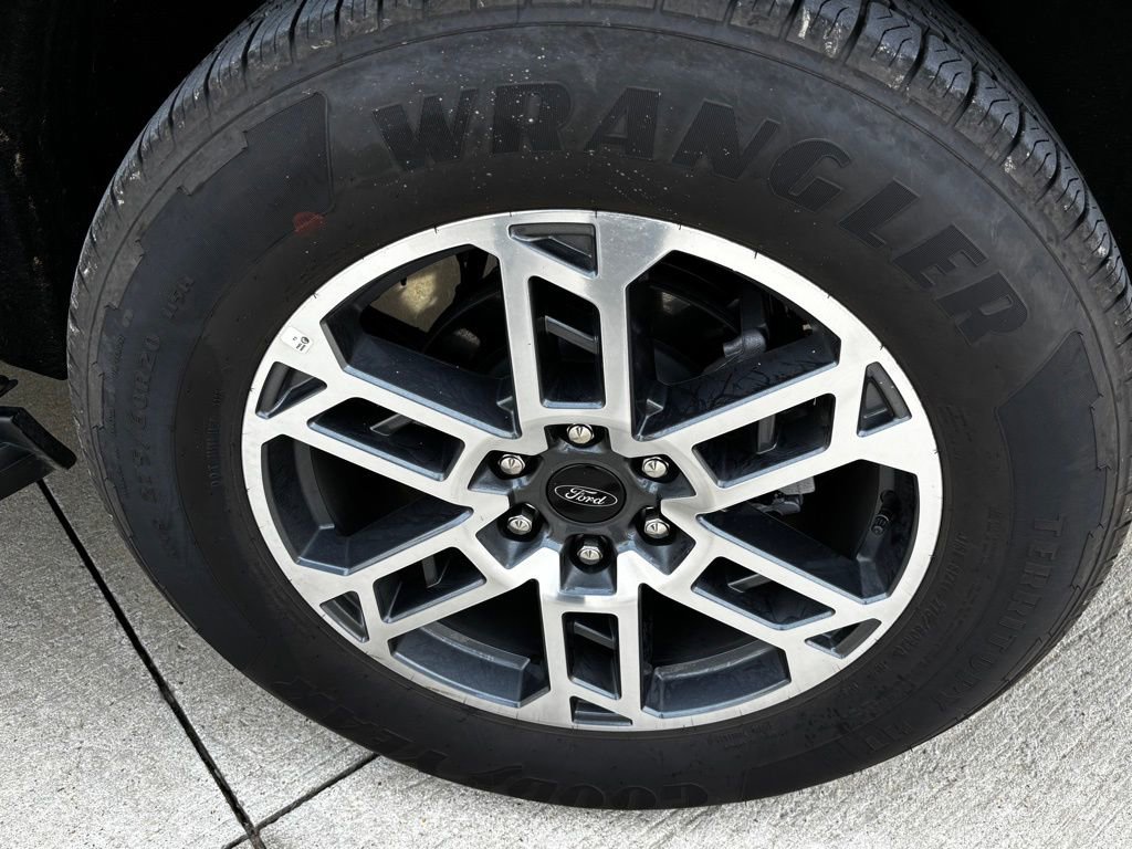 Used 2025 Ford Expedition Max Active image 27