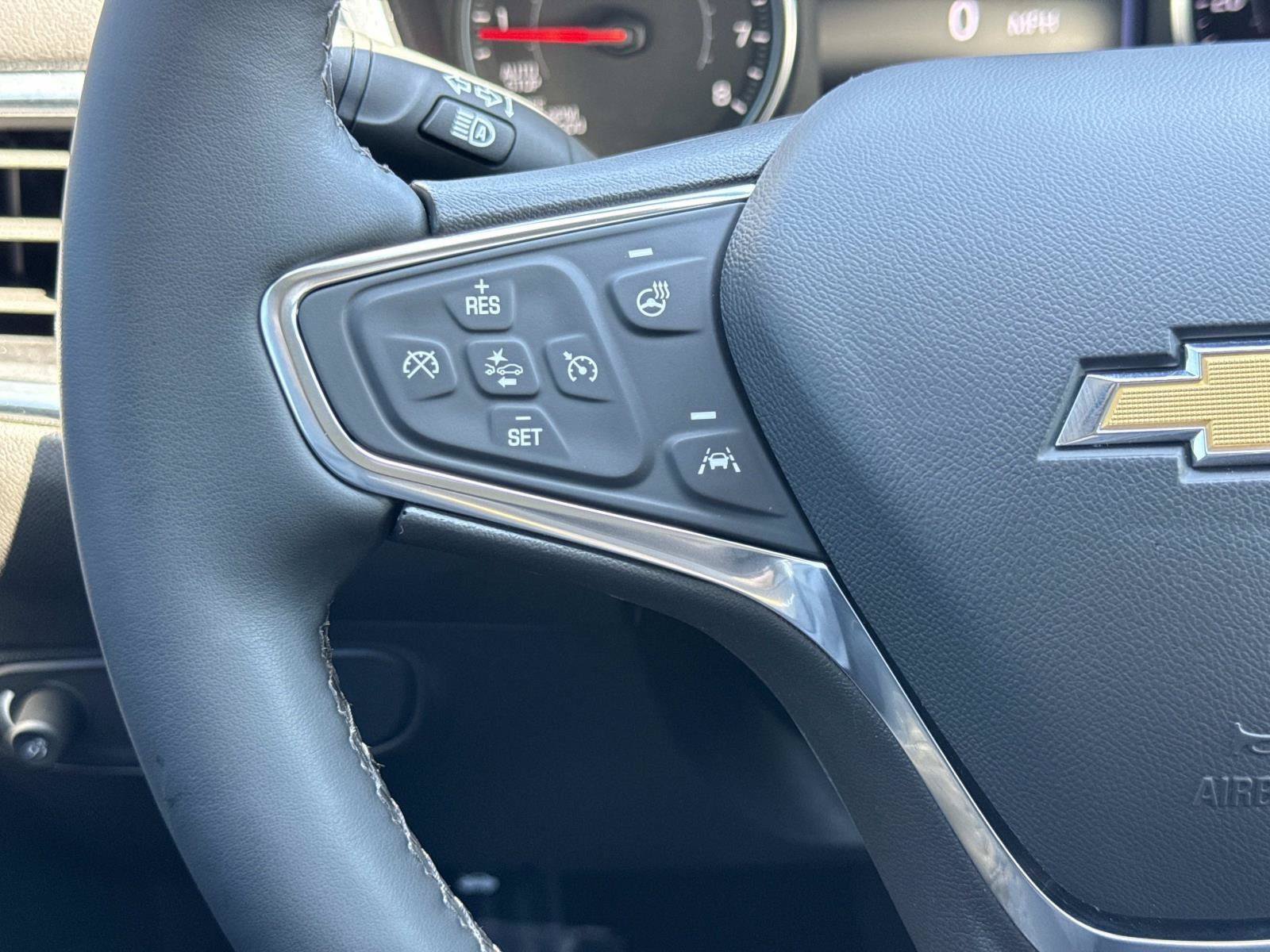Used 2024 Chevrolet Equinox LT AWD/4WD image 10