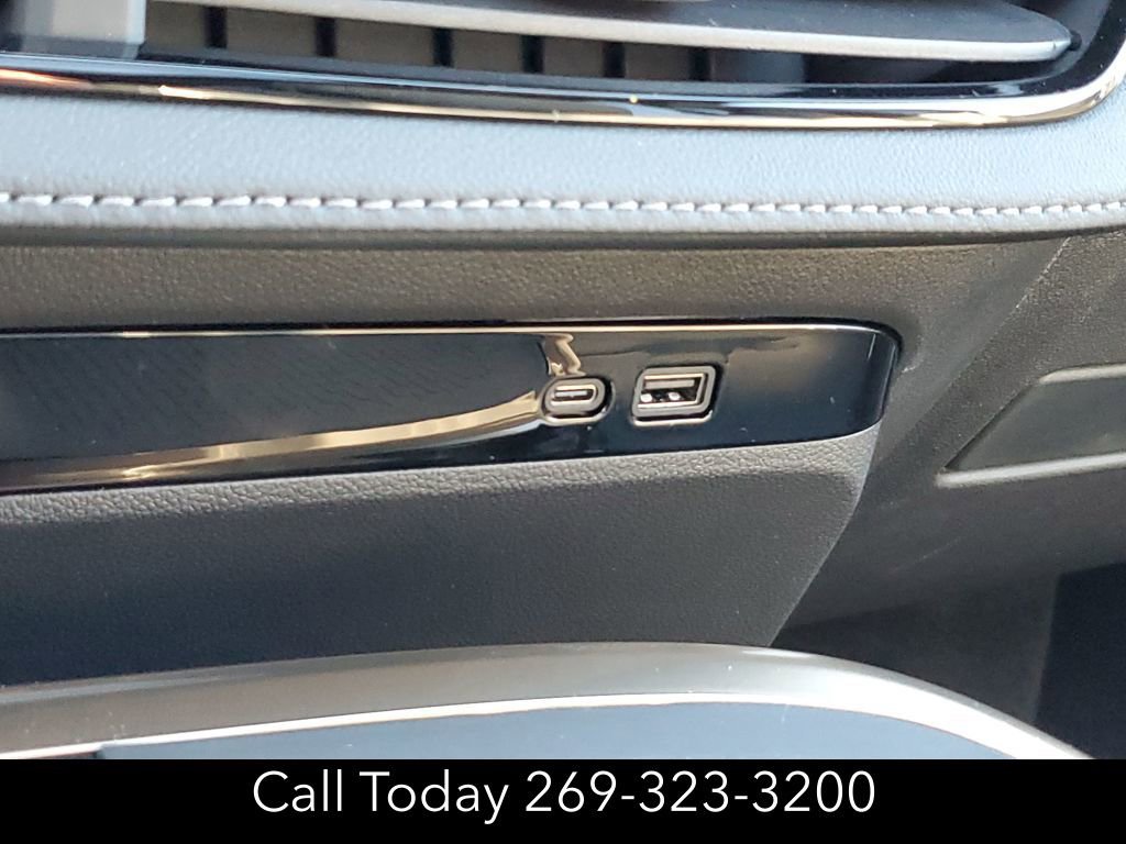 New 2026 Buick Enclave Avenir w/ Super Cruise Package image 36