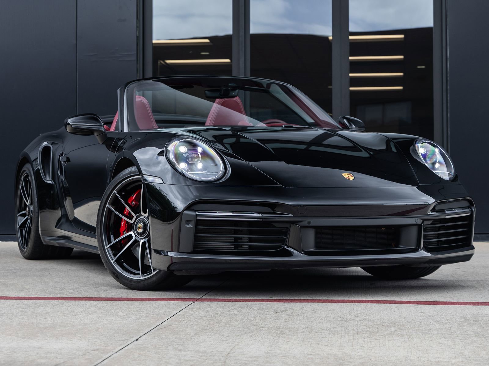 Certified 2022 Porsche 911 Turbo image 6