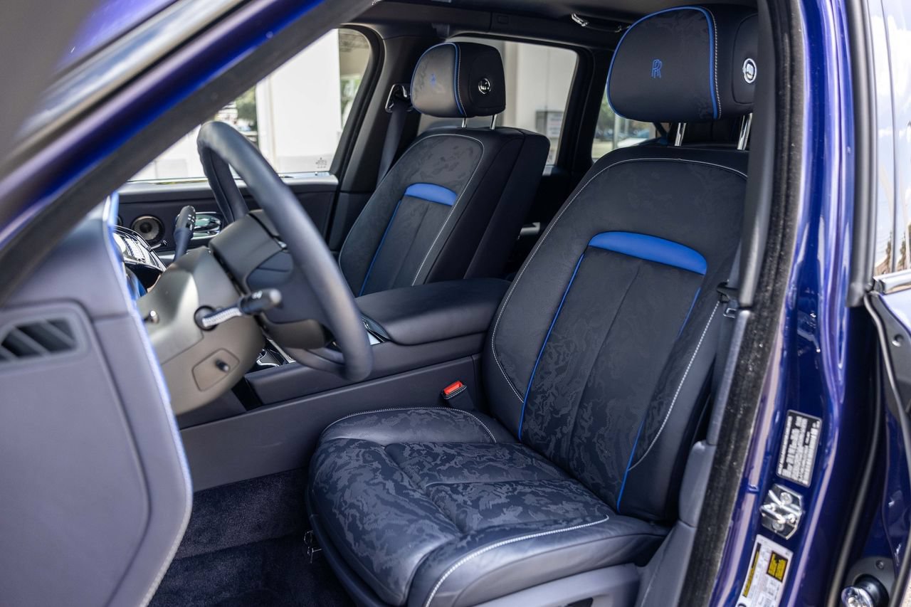 Certified 2024 Rolls-Royce Cullinan Black Badge AWD/4WD image 19